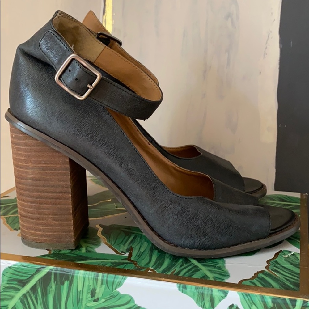 Block heels